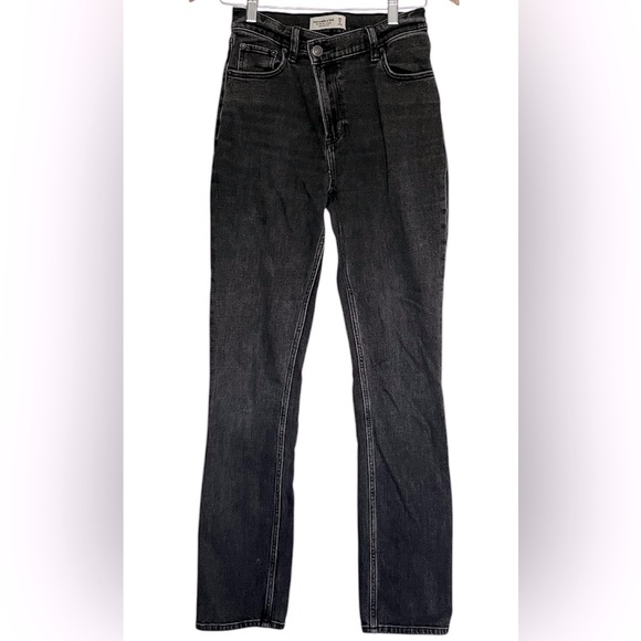 Abercrombie & Fitch Denim - Abercrombie & Fitch 90s slim straight ultra high rise black jeans crossover